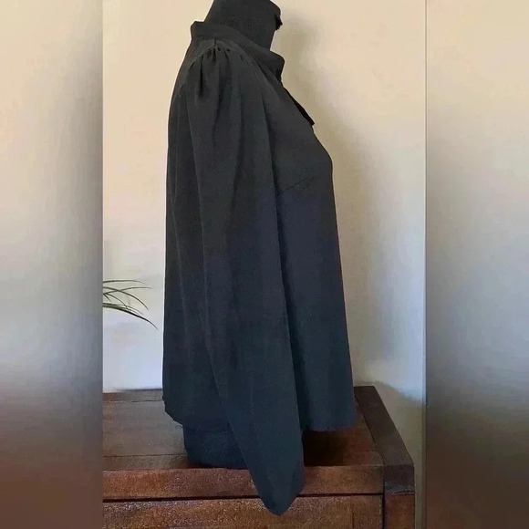 ❤️ Beautiful M Black Long Sleeved Blouse Size 6 - Picture 4 of 11